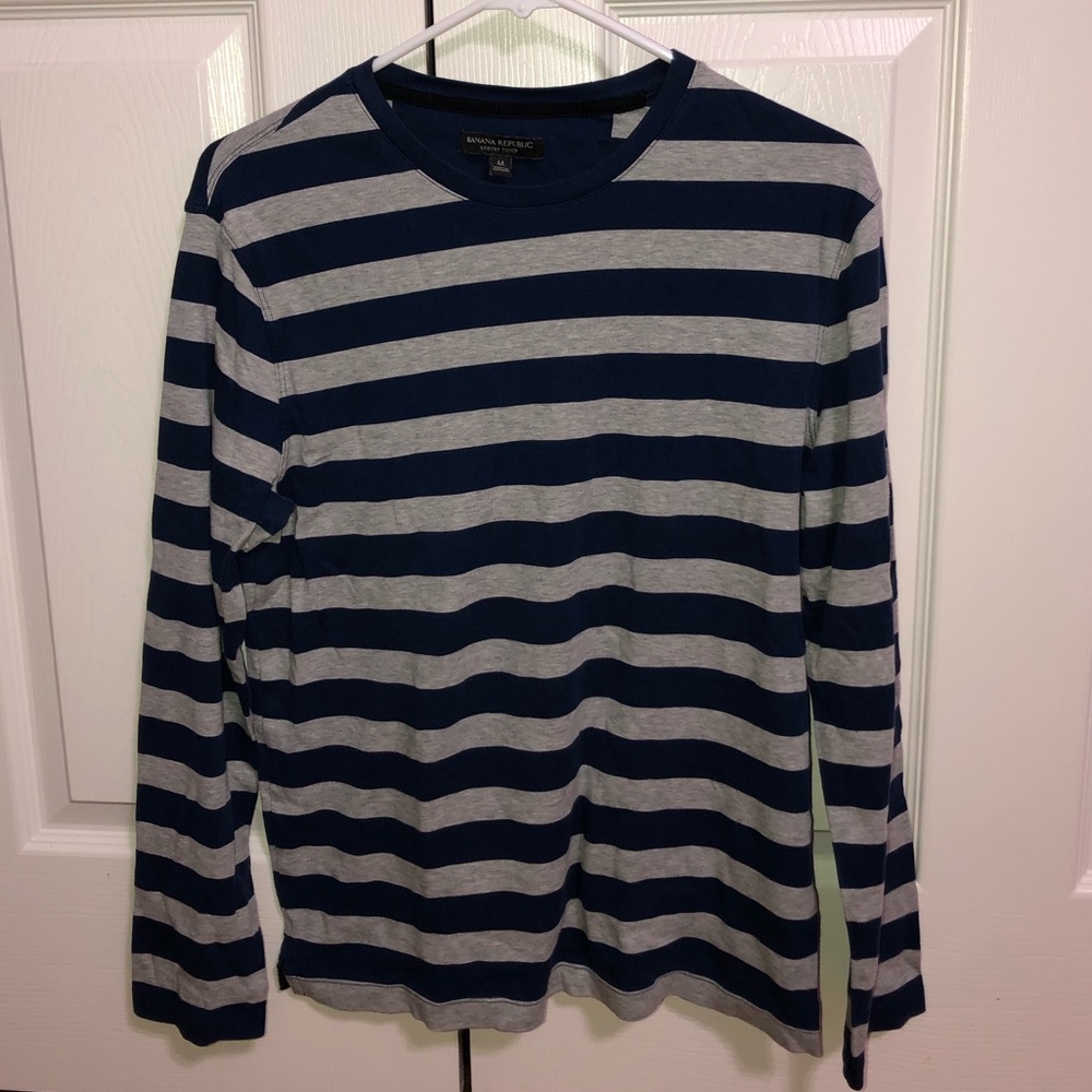 Banana Republic Luxury Touch Tee